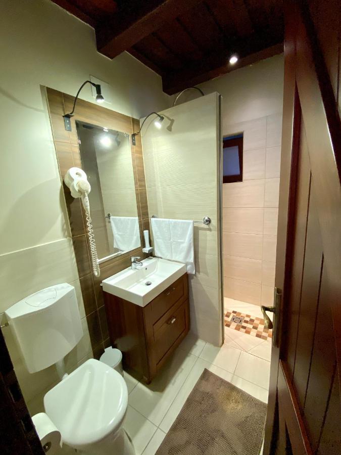 Istvan Parkhotel Es Gasztrofarm Sormás 外观 照片