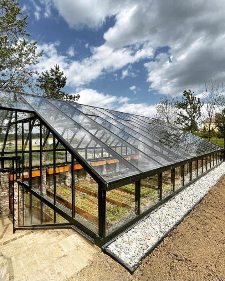 Istvan Parkhotel Es Gasztrofarm Sormás 外观 照片
