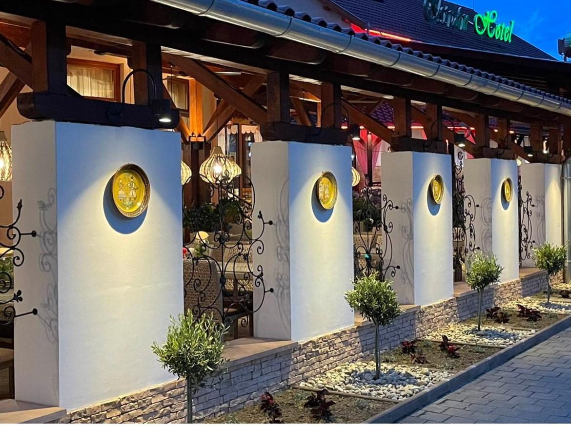 Istvan Parkhotel Es Gasztrofarm Sormás 外观 照片